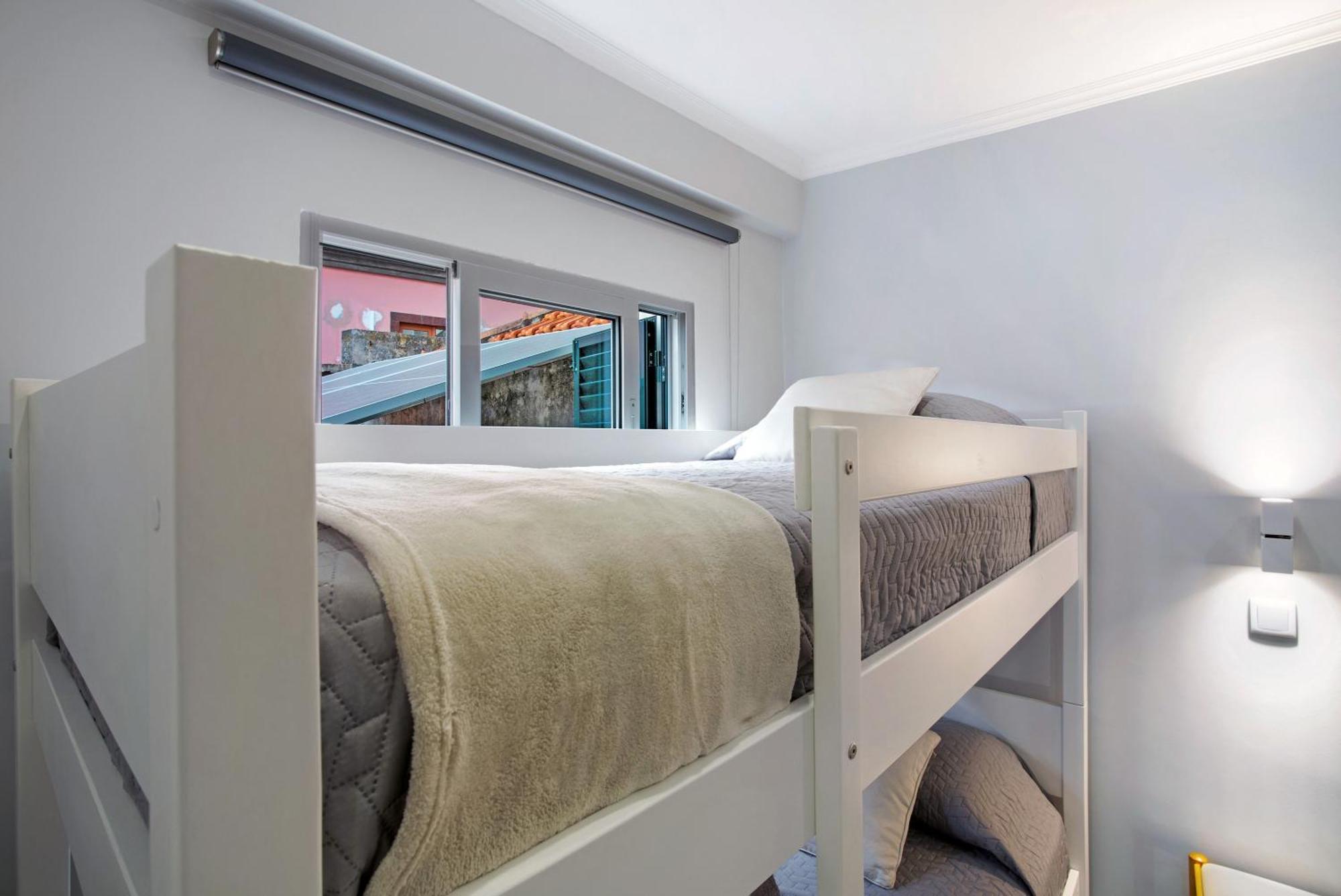 Familia Doria Nobrega T0 Apartment Funchal  Luaran gambar
