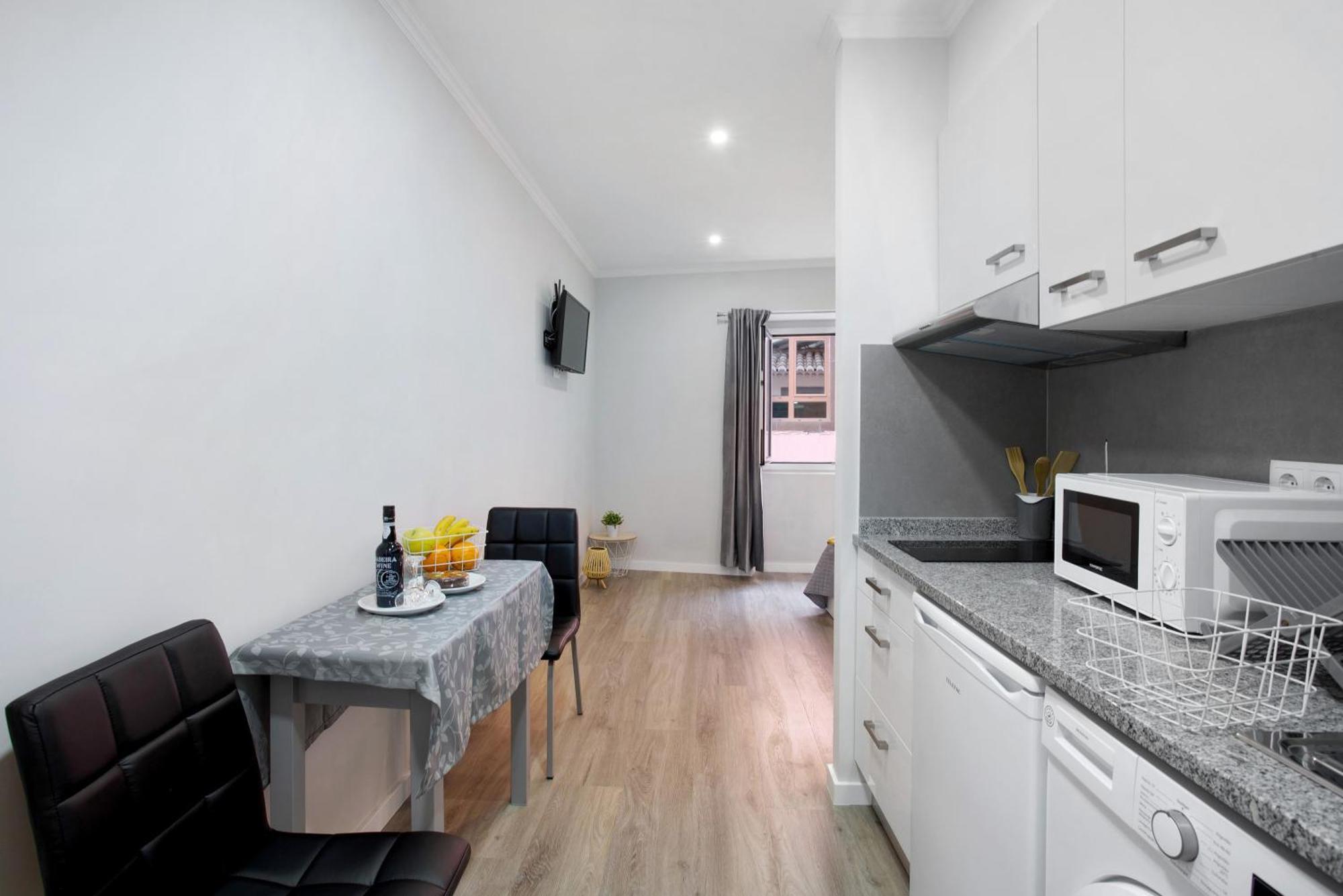 Familia Doria Nobrega T0 Apartment Funchal  Luaran gambar